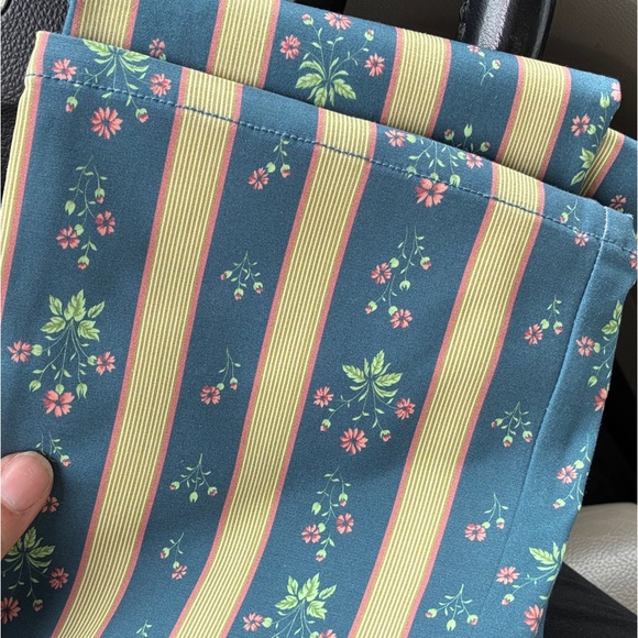 NWT We Wore What Mid Rise Ankle Flare Pant - Picture 6 of 8